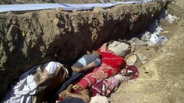 الجيش السوري يعثر على مقبرة جماعية في تدمر بها رفات 42 شخصا أعدمهم تنظيم داعش