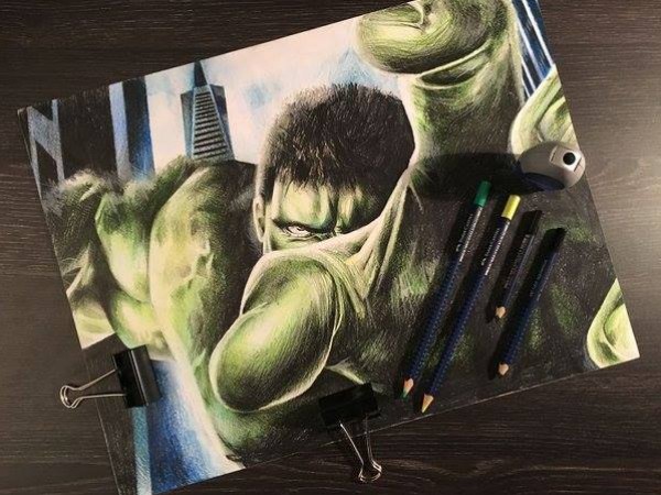 رسومات من المكياج