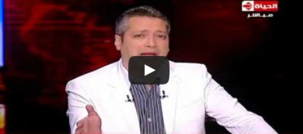 تامر أمين يصاب بـ"الشلل" على الهواء