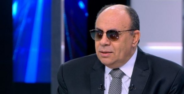 مبروك عطية "يغسل"مذيعة العربية عالهوا