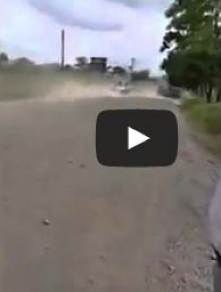 يقيد زوجته في السيارة عقابا لها على خيانته