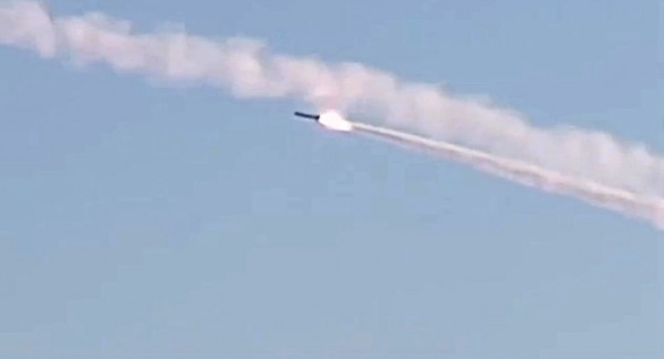 صواريخ "كاليبر" تصيب أهدافا تدريبية في بحر قزوين