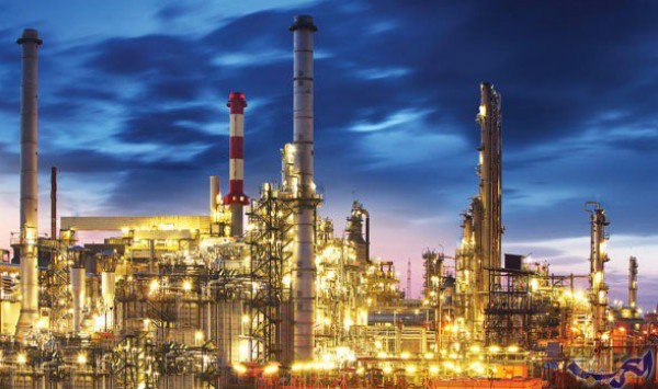 اسعار النفط تقفز الى أعلى مستوى في 2016 بمكاسب 20 بالمئة والسعودية تزيد الانتاج
