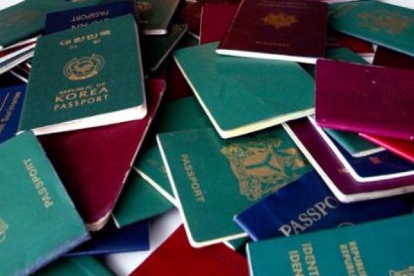 بينهم ثلاث دولة عربية...شاهد أسوء 5 جوازات سفر حول العالم