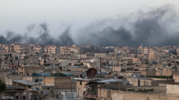 الطيران السوري يواصل غاراته على حلب ويقصف مستودع أغذية