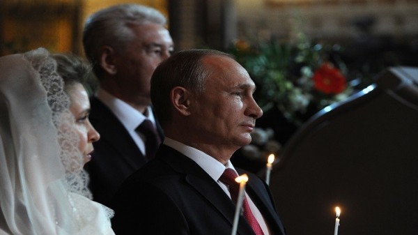 بوتين يهنئ المسيحيين الأرثوذكس بعيد الفصح