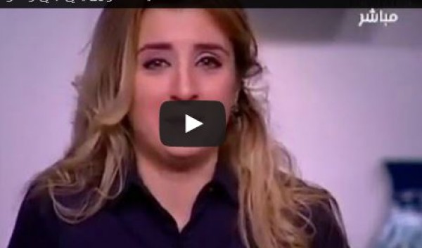 بالفيديو.. مذيعة سورية تبكي على الهواء: كان الله في عوننا