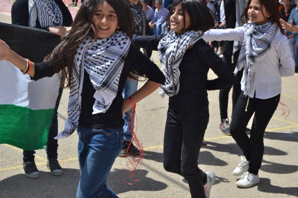 مدرسة بنات عقابا بطوباس تنظم نشاطا طلابيا حول مقاطعة المنتجات الاسرائيلية