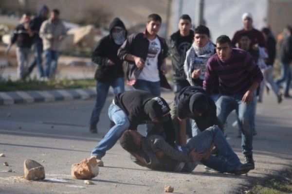 إصابة شاب برصاص الاحتلال في الخليل