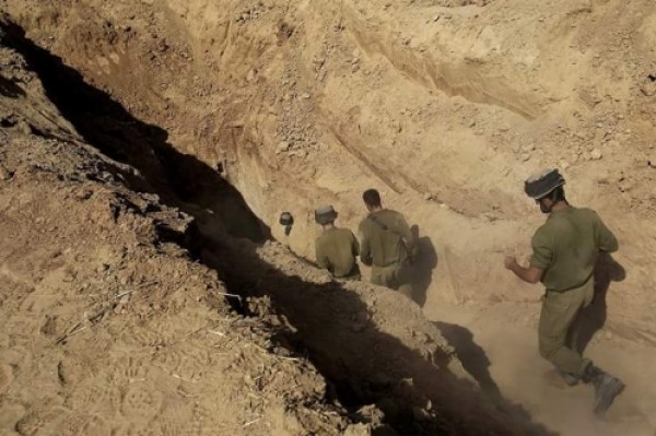 بالصور .. جيش الاحتلال يعلن عن اكتشاف نفق جديد اجتاز الحدود جنوبي القطاع