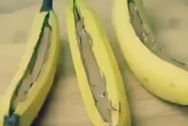 فيديو: طريقة صنع الموز بالشيكولاته في المنزل: 20 دقيقة داخل الفرن