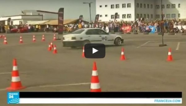 بالفيديو: استعراض للسيارات الرياضية في العاصمة