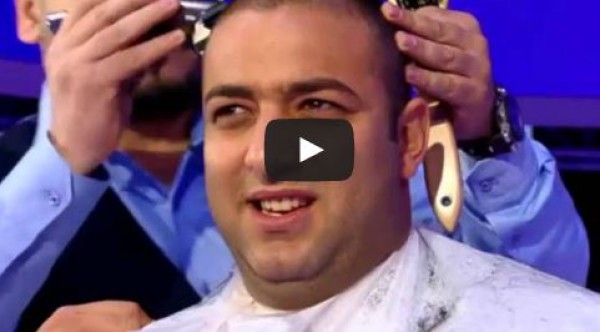 شاهد.. مراسم حلاقة ميدو كاملة على الهواء مباشرة فى استديو بى ان