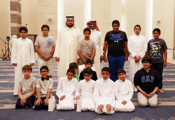 مركز الرفاع فيوز لتعليم القرآن الكريم يكرم الطلاب الفائزين في برنامج "نقاطي"