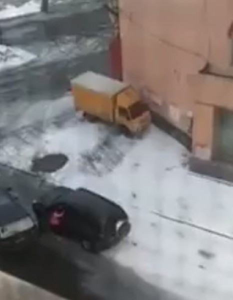 نوع جديد من العراك بين فتاتين في كرواتيا