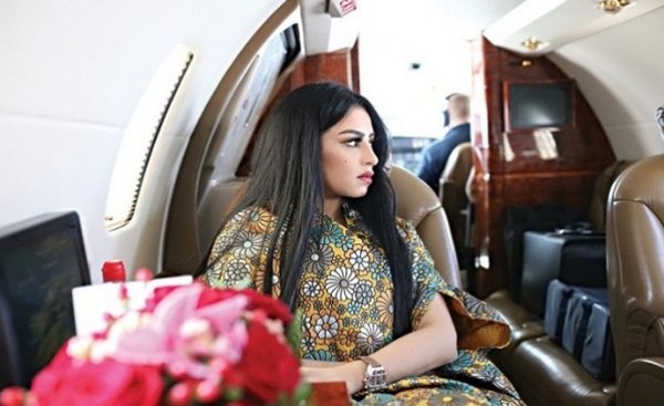 بالفيديو : زوج المهرة البحرينية يهديها طائرة خاصة في عيدها!