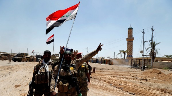 القوات العراقية على مشارف الفلوجة وتستعد لاقتحامها