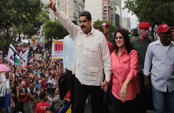 بعد وصفه لرئيس حكومة تصريف الأعمال الإسبانية بالجبان والمثير للسخرية.. الرئيس الفينزويلي: إسبانيا بحاجة لرجل مثل مادورو
