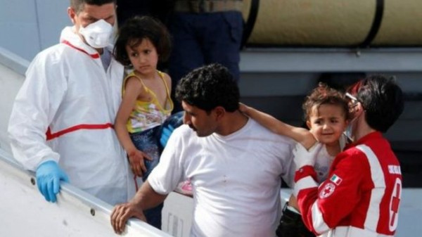 أزمة المهاجرين : إنقاذ 13 ألف شخص في أسبوع