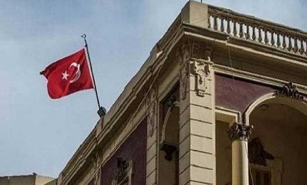 وزير خارجية تركيا يبدأ عملية إعادة فتح سفارة بلاده في طرابلس