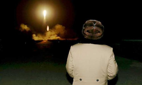سيول: كوريا الشمالية تجري تجربة صاروخية فاشلة