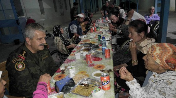قوات الأمن الوطني تقيم إفطار وأمسية رمضانية لبيت الأجداد