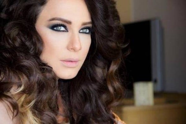 ابن سلاف فواخرجي يشعل مواقع التواصل بوسامته