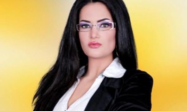 سما المصري على غلاف أشهر مجلة إباحيّة وتنشر صوراً مثيرةً من جديد