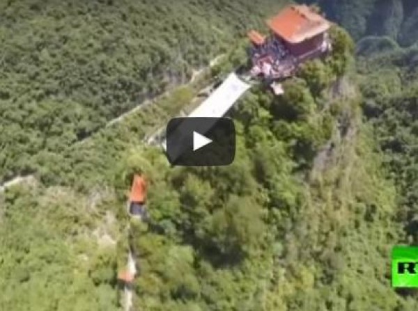 مسابقة بالتحليق في سماء الصين (فيديو)