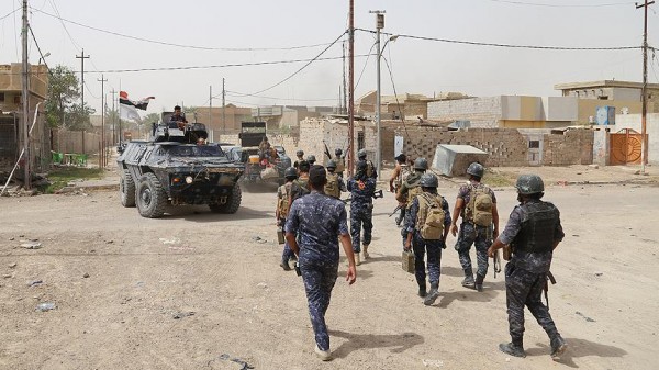 قائد الشرطة الاتحادية: القوات العراقية تقتحم آخر معاقل داعش بالفلوجة
