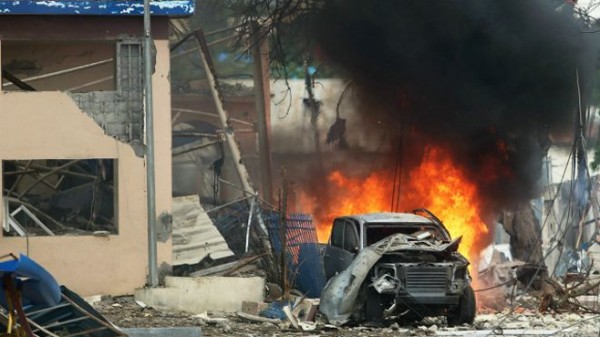 قتلى في هجوم لحركة الشباب على فندق بالعاصمة الصومالية مقديشو