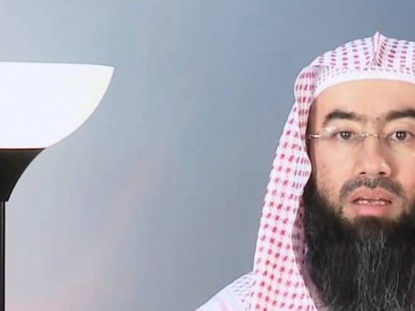 الحلقة التاسعة عشر من برنامج مكارم للشيخ نبيل العوضي