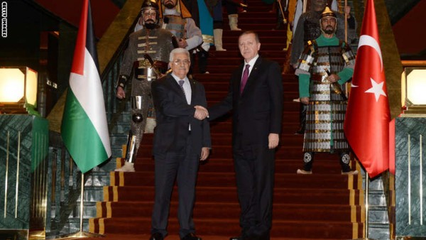 أردوغان يضع الرئيس أبو مازن في صورة الاتفاق مع "اسرائيل"