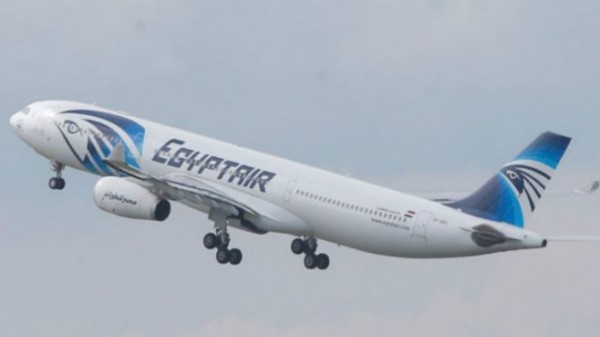 باريس تحقق في جريمة "قتل غير متعمد" في حادث تحطم الطائرة المصرية