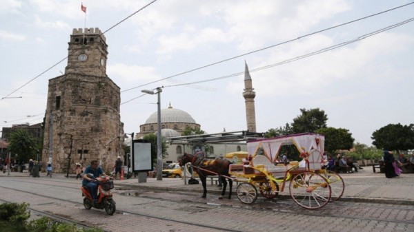 موسكو: لم نبحث استئناف الرحلات السياحية مع تركيا