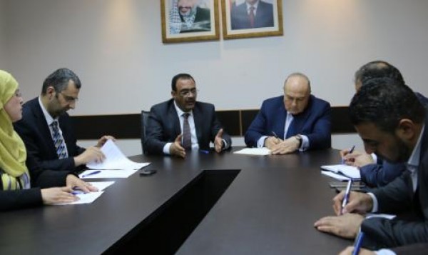 النائب العام د. احمد براك يعقد إجتماع عمل مع  وزير المالية والتخطيط السيد شكري بشارة
