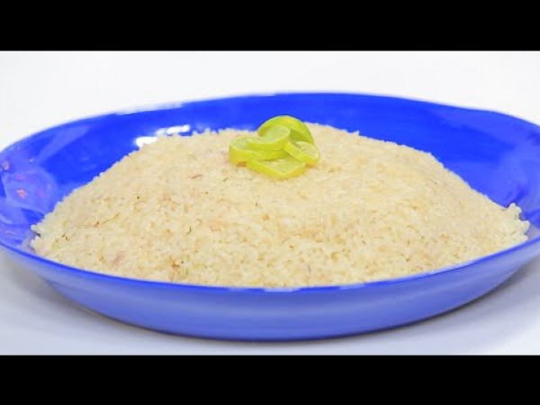 بالفيديو: طريقة عمل مشروب تمر باللبن و الايس كريم