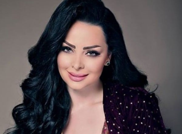 صورة ديانا كرزون باربي بالمعنى الحرفي