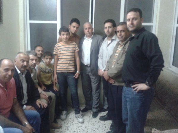 "فتح" تزور عائلة الشهداء والأسرى في سلفيت