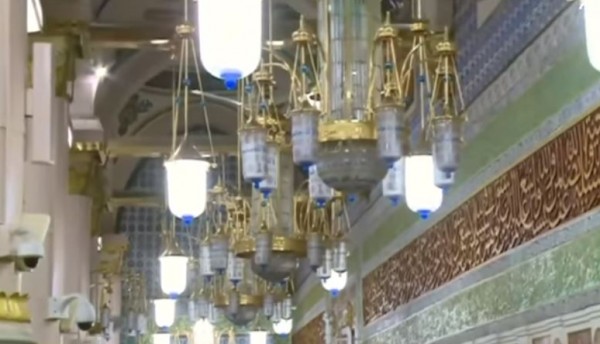 النقوش المكتوبة على جدران المسجد النبوي آثار دالة على تطور الخط العربي