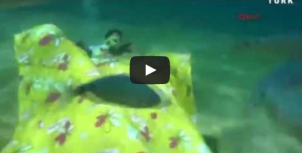 غرفة نوم في أعماق البحار