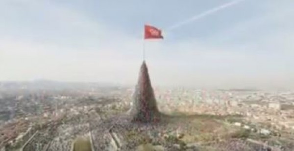 فيديو يوضح كيف جسد الشعب التركي معنى الوحدة لخدمة تركيا