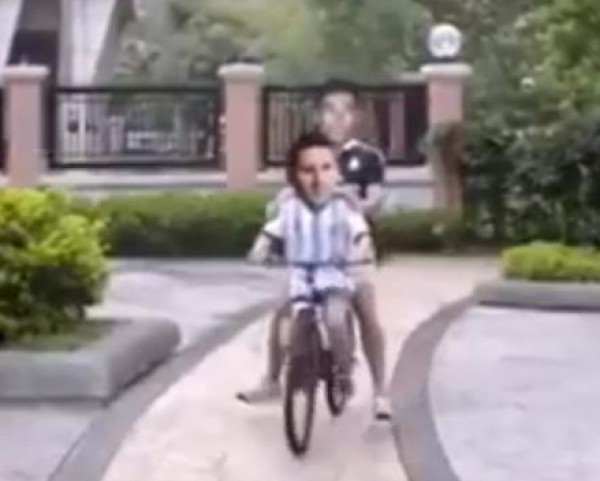 ماذا لو كان ميسي ورونالدو أصدقاء