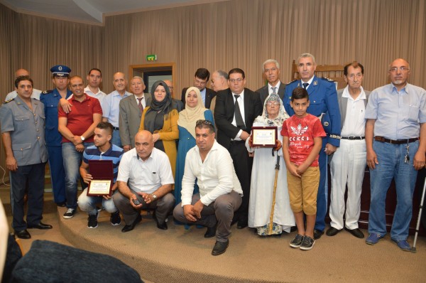 المنظمة الوطنية للمحافظة على الذاكرة و تبليغ رسالة الشهداء تكرم السيد اللواء عبد الغاني هامل المدير العام للأمن الوطني