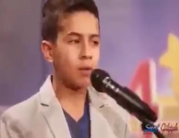 إستمع لعذوبة صوت أحد المشاركين في أحد المسابقات الخاصة بتلاوة القرآن
