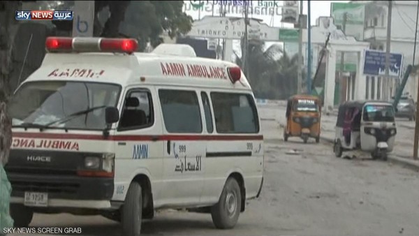 8 قتلى بانفجارين قرب مطار العاصمة الصومالية مقديشو