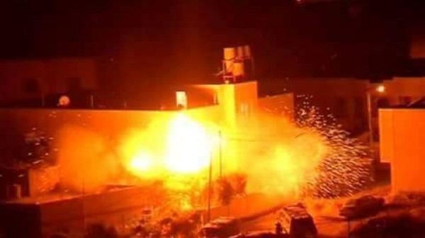 قصف عنيف وإعلان صوريف منطقة عسكرية : الاحتلال يحاصر منزلا يتحصن به مقاوم واصابات بالمكان -فيديو