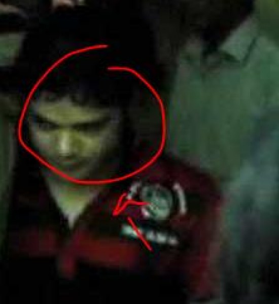 #هندي_يغتصب_٩٠فتاه_في_دبي_مول