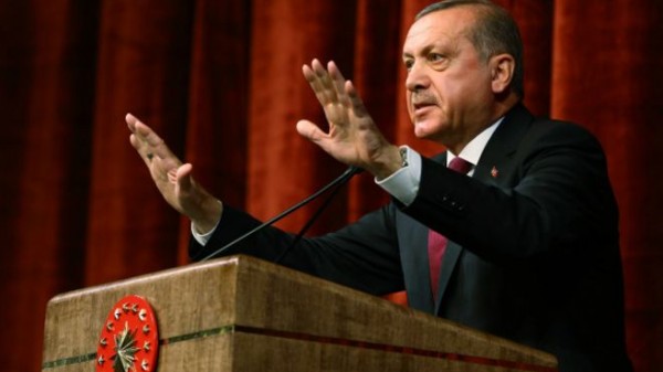 اردوغان يتنازل عن دعاوى قضائية ضد المتهمين بـ"إهانته"