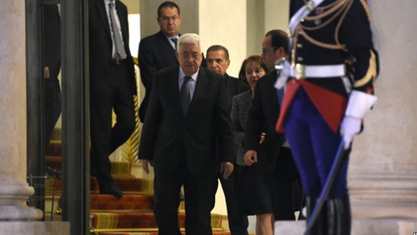 الرئيس عباس يؤكد دعمه الكامل للمبادرة الفرنسية خلال لقائه بوزيري الخارجية الفرنسي والأمريكي